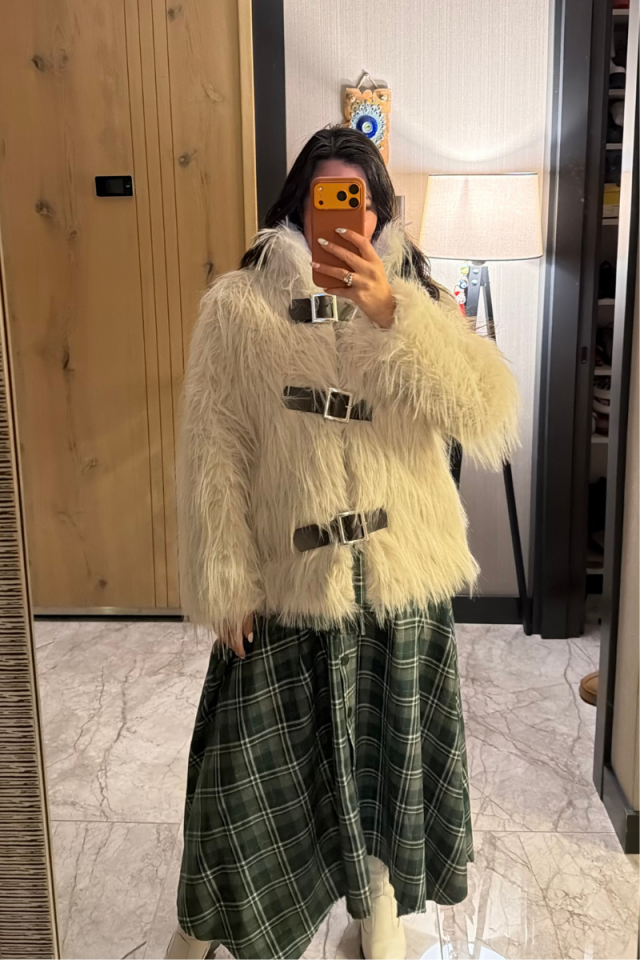 Deri Detaylı Peluş Kürk Ceket