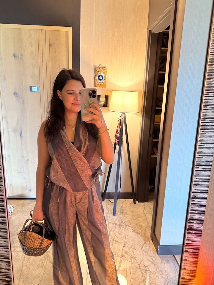 Krem Siyah Çizgili Yelek