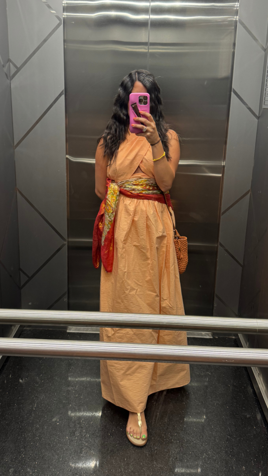 Somon Boyundan Bağlamalı Elbise