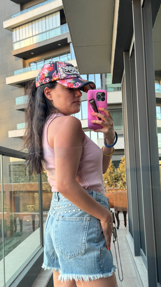 Zımbalı Açık Renk İthal Kot Şort