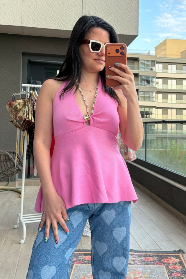 Şeker Pembe Halter Yaka Volanlı Bluz