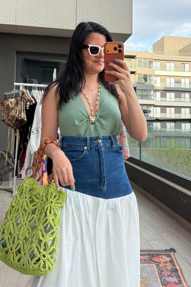 Mint Yeşili Halter Yaka Volanlı Bluz