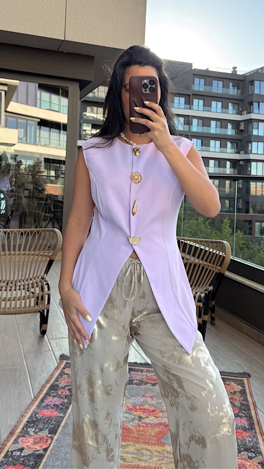 Aksesuar Düğmeli Bele Oturan Lila Yelek