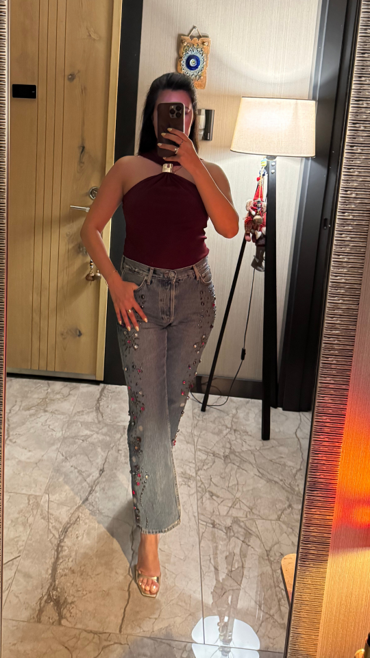 Gold Aksesuarlı Bordo