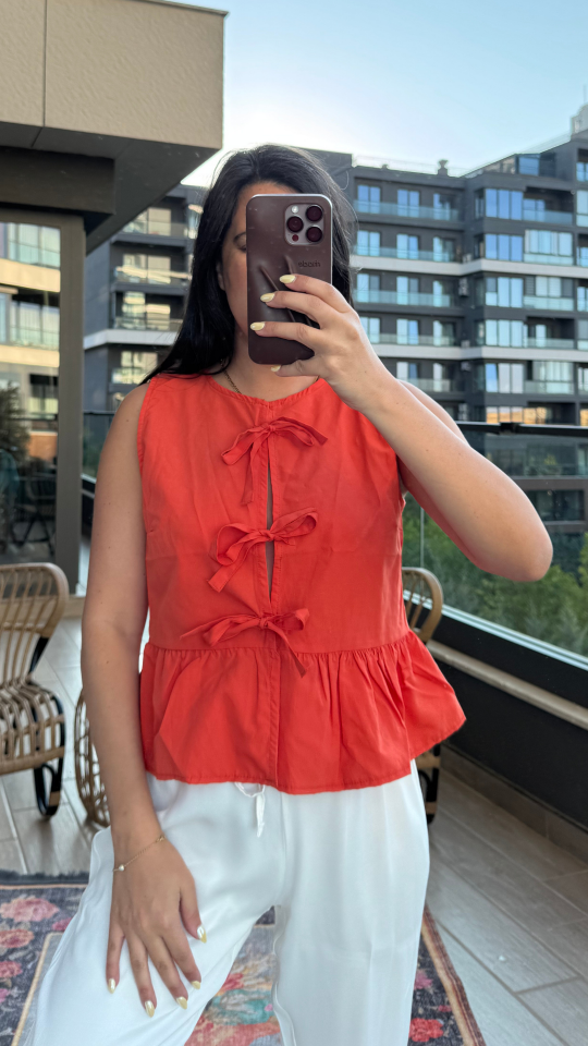 Nar Çiçeği Önden Bağlamalı Bluz