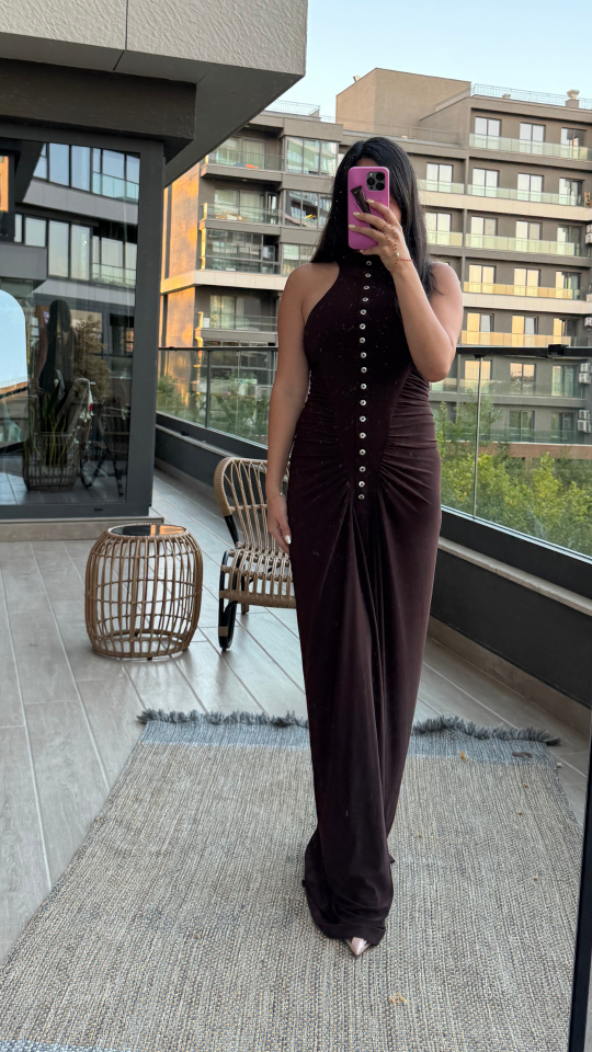 Drapeli Uzun Kahverengi Elbise