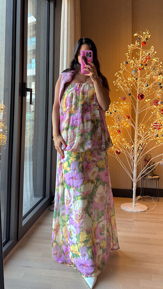 Çiçek Desenli Pembe Maxi Elbise
