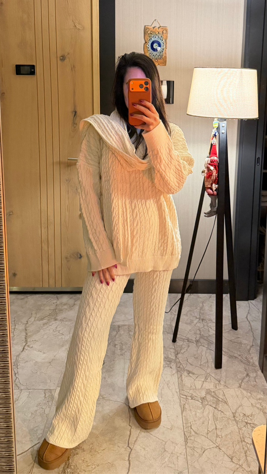 Şal Detaylı Örgü Eşofman Takım Krem