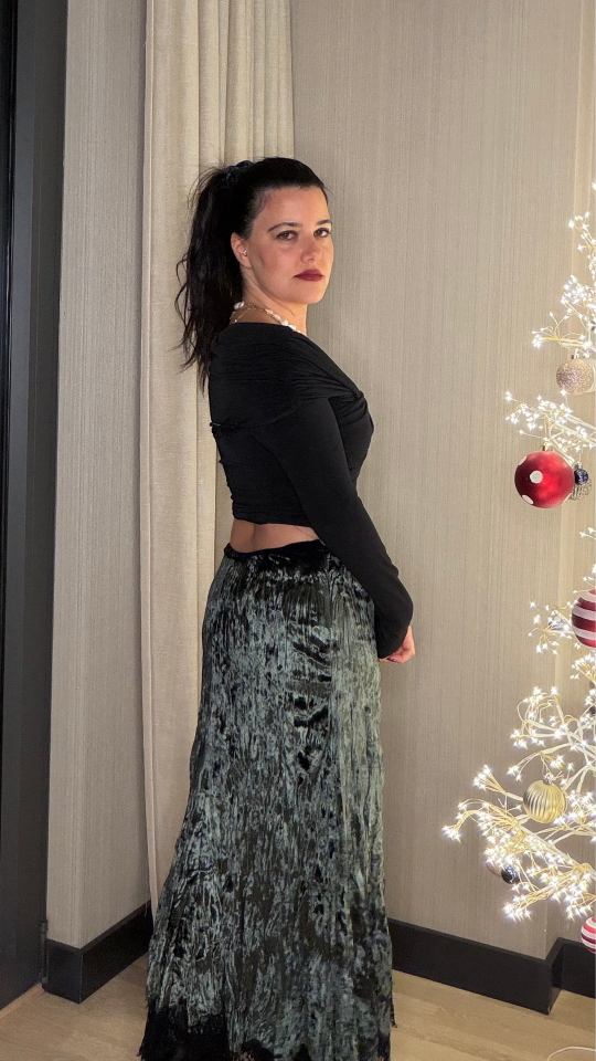 Kadife Dokulu Ucu Dantelli Kendinden Kırşık Etek- Haki