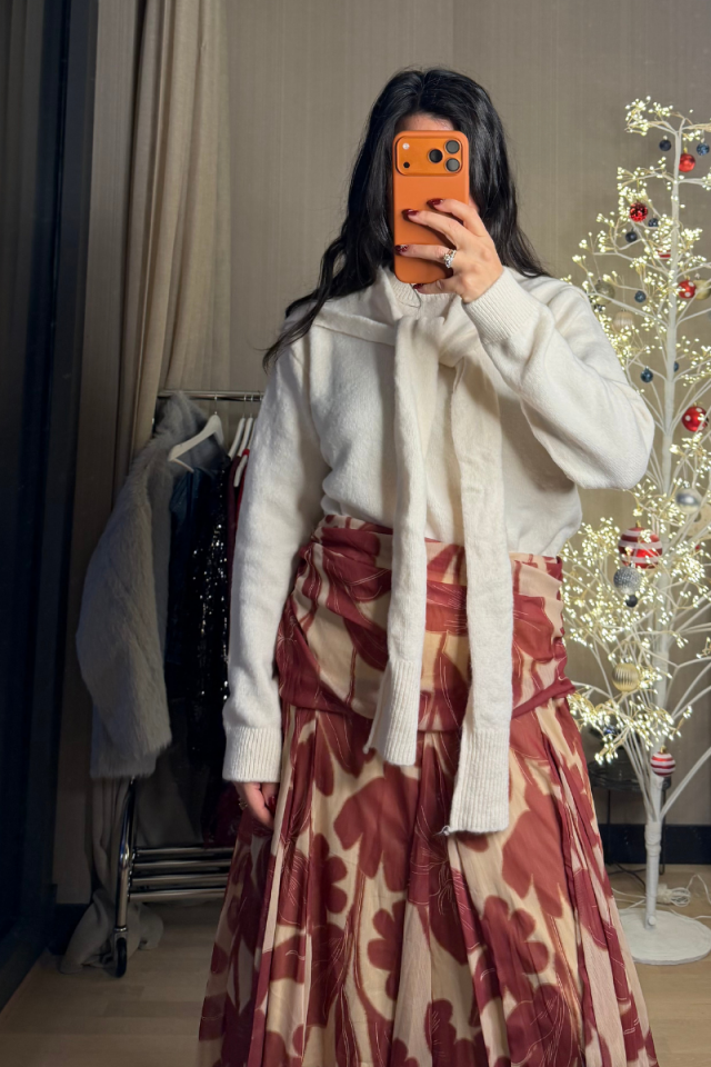 Şal Detaylı Triko Kazak Ekru