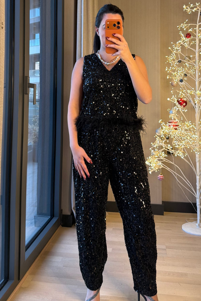 Otrişli Bluz ve Pul Payetli Pantolon Takım Siyah
